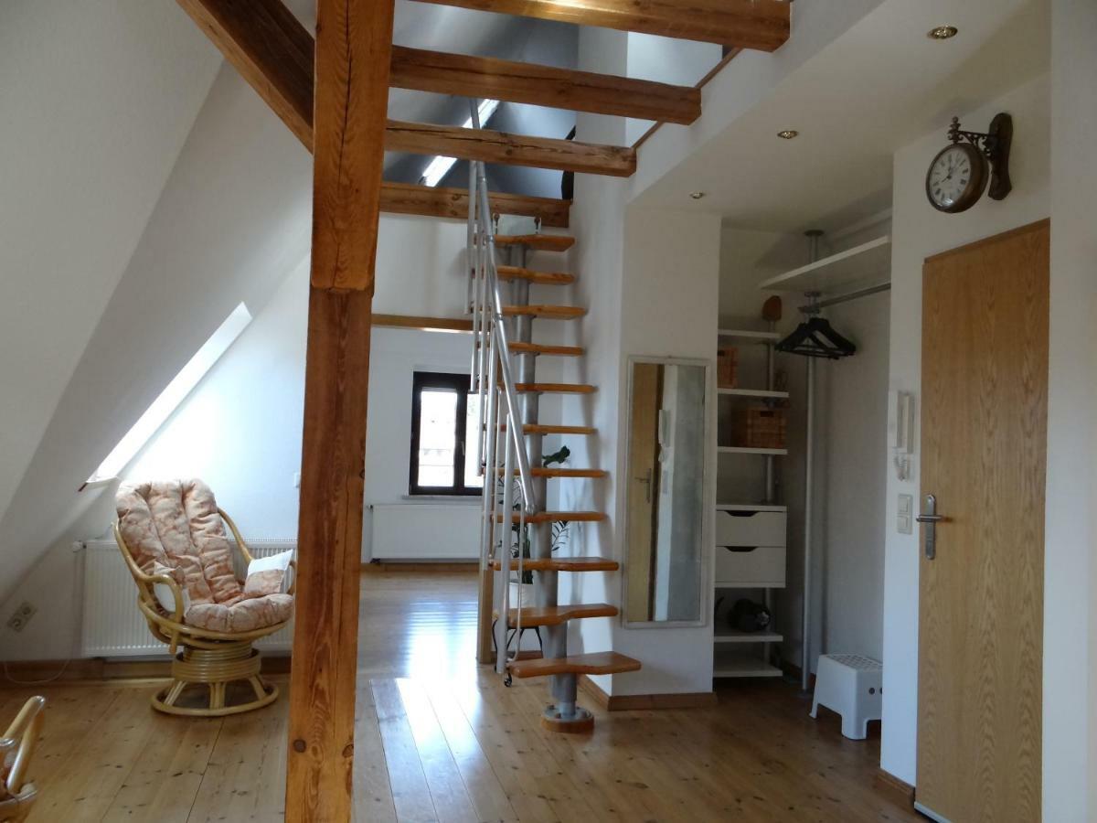 Attraktives 2-Zimmer-Apartment Mit Ausblick Йена Екстериор снимка